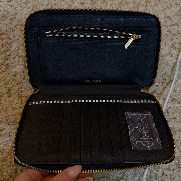 Henri Bendel Black Leather Continental Wallet - Picture 3 of 16